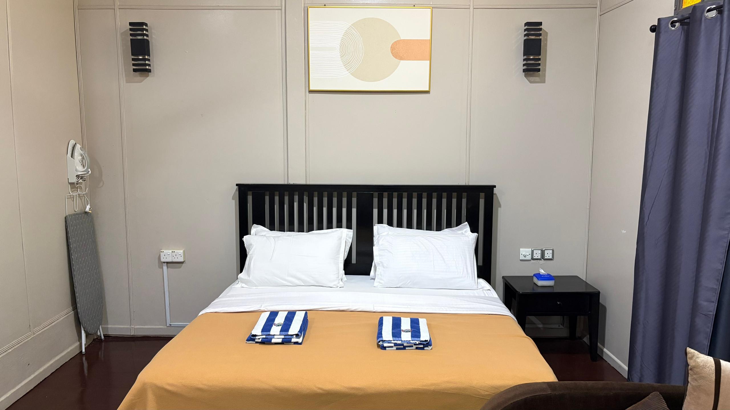 Chamber Rooms